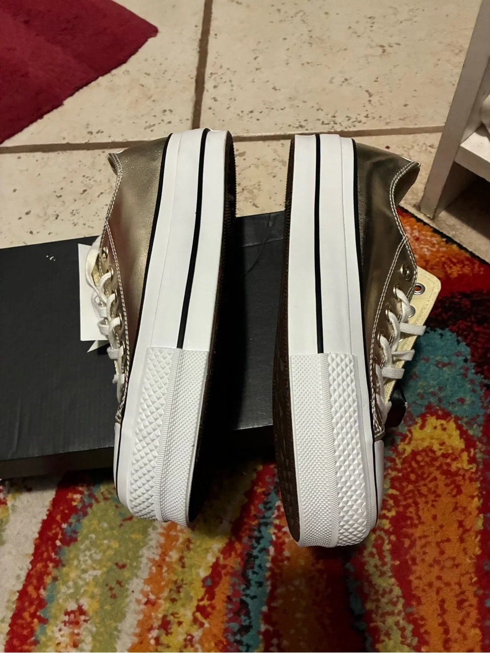 Converse beautiful gold